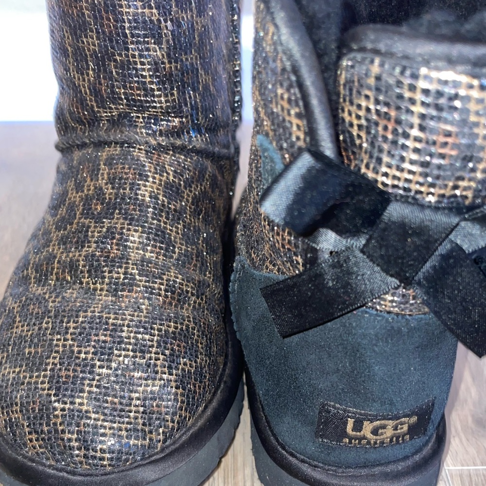 UGG Mini Bailey bow glitter leopard sequin boot